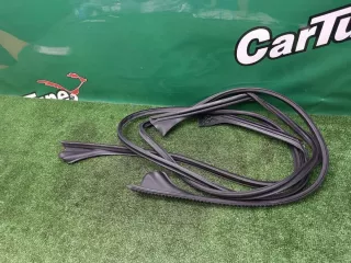 A1176730117 Уплотнитель Mercedes CLA c117 Арт 2-287286, вид 1