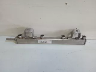 4M5G9D280DB Топливная рампа Ford Focus 1 Арт 2-292238, вид 1
