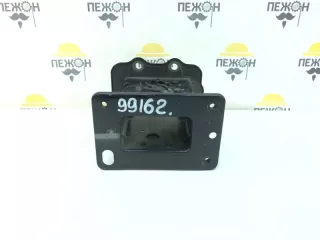 647102L000 Кронштейн усилителя бампера переднего (домик) Hyundai i30 FD Арт 2-300140, вид 1