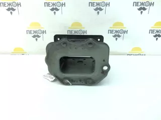 647102L000 Кронштейн усилителя бампера переднего (домик) Hyundai i30 FD Арт 2-300140, вид 3