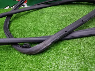 1 Уплотнитель Mercedes C W203 Арт 2-312995, вид 3