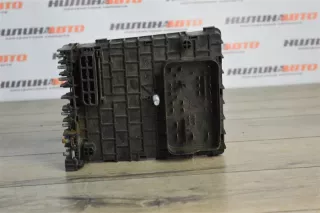 3C0937125 Блок предохранителей под капот Volkswagen Passat B6 Арт 2-313660, вид 2
