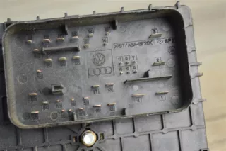 3C0937125 Блок предохранителей под капот Volkswagen Passat B6 Арт 2-326029, вид 4