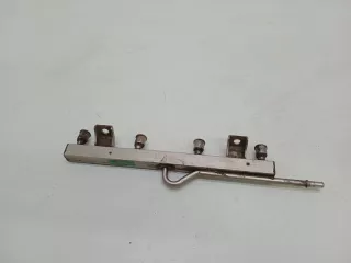 1136000127 Топливная рампа Geely Emgrand EC 7 1.8л Арт 2-326980, вид 1