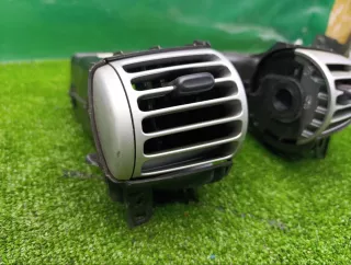 A4518300354 Дефлектор салона центральный Smart Fortwo 2 Арт 2-330866, вид 3