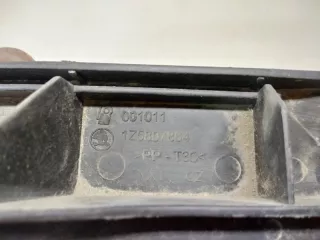1Z5807864 Кронштейн крепления бампера Skoda Octavia A5 Арт 2-359942, вид 7