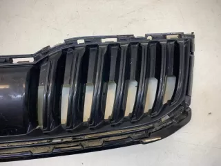 5E0853653AZD4 Решетка радиатора Skoda Octavia A7 Арт 2-361365, вид 4