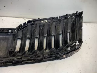 5E0853653AZD4 Решетка радиатора Skoda Octavia A7 Арт 2-361365, вид 7