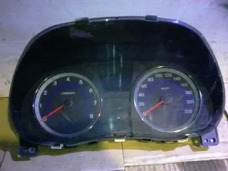 940034L070 Щиток приборов (приборная панель) Hyundai Solaris 1 Арт 2-371033, вид 1