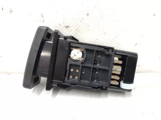 8433205050 Кнопка аварийной сигнализации Toyota Avensis 2 Арт 2-376038, вид 3