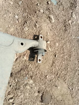 MR594467 Балка подвески задняя Mitsubishi Colt 6 Арт 2-409963, вид 12