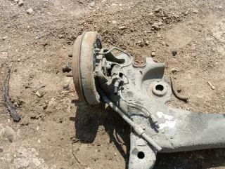 MR594467 Балка подвески задняя Mitsubishi Colt 6 Арт 2-409963, вид 4