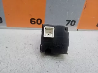 8433233080 Кнопка аварийной сигнализации Toyota Camry XV40 Арт 2-431109, вид 3