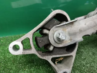 A2702230002 Подушка крепления двигателя Mercedes B W246 Арт 2-456569, вид 4