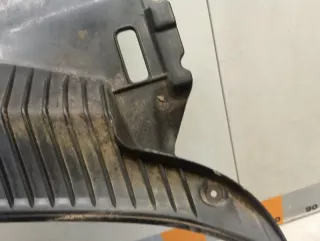 Дождевик Toyota Carina T190 1992г. 5570805020 - Фото 4