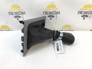 1857630 Чехол кулисы мкпп Ford Focus 3 Арт 2-473312, вид 1