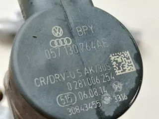057130764AE Топливная рампа Volkswagen Touareg 2 Арт 2-482584, вид 11