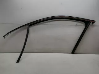 7P0837431 Уплотнитель стекла Volkswagen Touareg 2 Арт 2-495792, вид 1