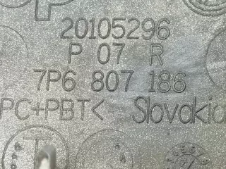 7P6807186 Заглушка (решетка) в бампер Volkswagen Touareg 2 Арт 2-496831, вид 6