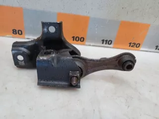 112381035R Кронштейн КПП Renault Logan 2 Арт 2-514140, вид 2
