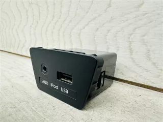 96110-2S000 Блок aux usb Hyundai IX35 Арт 2-516385, вид 3