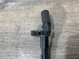 WHT003859 Датчик abs Volkswagen Passat B6 Арт 2-523797, вид 9