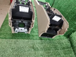 A2046804850 Центральная консоль подлокотника Mercedes GLK X204 Арт 2-533871, вид 5