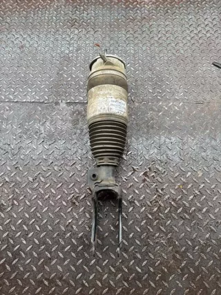 95835803917 Стойка Porsche Cayenne 958 Арт 2-535071, вид 1