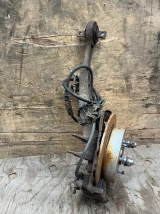  Кулак Peugeot 4007 Арт 2-538968, вид 4