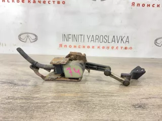 538201BA0A Датчик положения кузова Infiniti EX Арт 2-550662