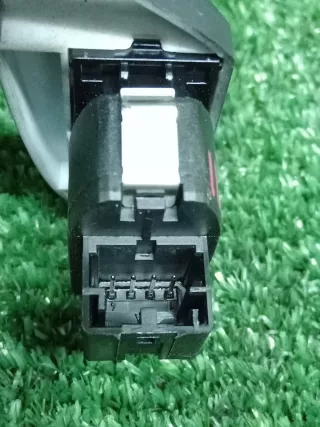 8J2962108A Кнопка (выключатель) Audi TT 2 Арт 2-553432, вид 5