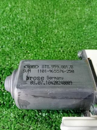 8T0959801B Моторчик стеклоподъемника Audi A5 (S5,RS5) 1 Арт 2-553990, вид 4