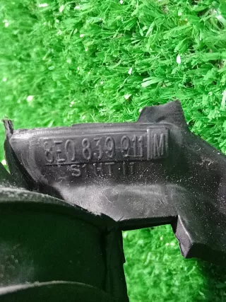 8E0839911N Уплотнитель резинка Audi A4 B7 Арт 2-554205, вид 3