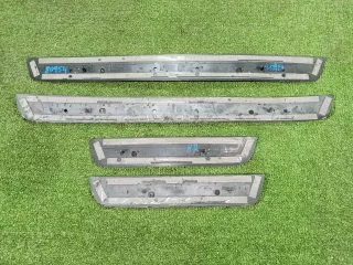 8K0853373B Накладка на порог салона (комплект) Audi A4 B8 Арт 2-554939, вид 4