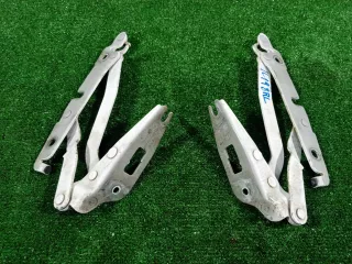 8E5827301G Петля крышки багажника (комплект) Audi A4 B7 Арт 2-555145, вид 3