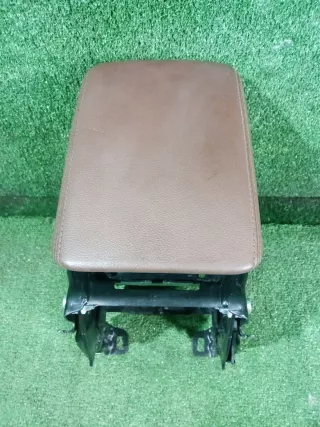 8K0864207C Подлокотник Audi A4 B8 Арт 2-555874, вид 2