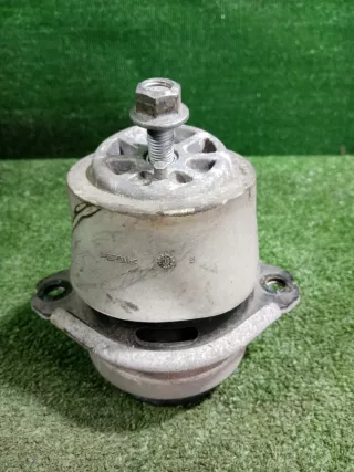 7L6199131A Подушка крепления двигателя Volkswagen Touareg 1 Арт 2-556223, вид 1