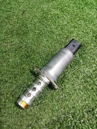 06F109257B Клапан изменения фаз vvti / регулировки газораспределения Volkswagen Jetta 5 Арт 2-557091, вид 1