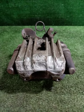 8E0615424G Суппорт тормозной Audi A4 B7 Арт 2-557998, вид 2