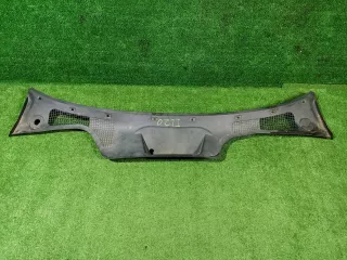 51318398820 Решетка под лобовое стекло / жабо BMW 3 E36 Арт 2-560708, вид 1
