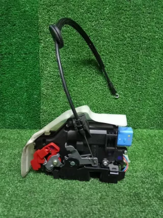 3D2837015K Замок боковой двери Volkswagen Golf 6 Арт 2-572506, вид 3