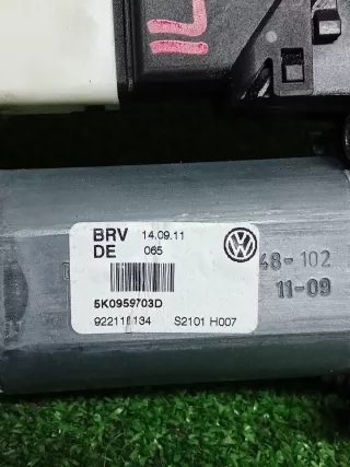 5K0959703D Моторчик стеклоподъемника Volkswagen Golf 6 Арт 2-576418, вид 5