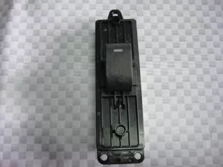 GDK566380A Кнопка стеклоподъемника Mazda 6 2 Арт 2-593488, вид 1