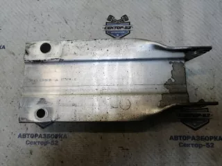 A2046200995 Кронштейн усилителя бампера переднего (домик) Mercedes C W204 Арт 2-593978, вид 2