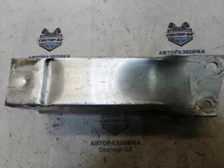 A2046201195 Кронштейн усилителя бампера переднего (домик) Mercedes C W204 Арт 2-593980, вид 3