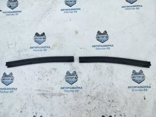 1T0823707F Уплотнитель капота Volkswagen Caddy 1 Арт 2-598743, вид 1