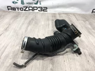 1788028240 Патрубок воздушного фильтра Toyota Rav 4 3 Арт 2-603439, вид 1