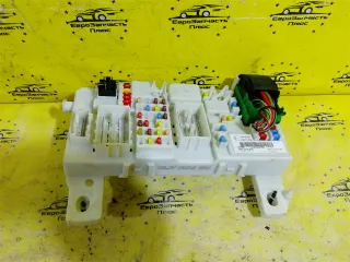 7M5T14A073CF Блок предохранителей Ford Focus 1 Арт 2-604798, вид 1