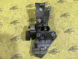 8200669494 Кронштейн генератора Renault Megane 1 Арт 2-608726, вид 2