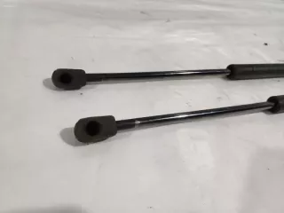 689500F011 Амортизатор крышки багажника (3-5 двери) Toyota Corolla E120 Арт 2-613376, вид 2